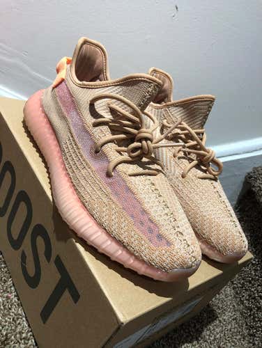 Yeezy Boost 350 V2 Clay