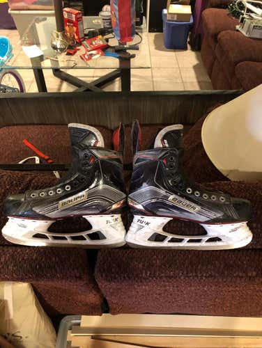 Bauer X800 Skates Size 8.5