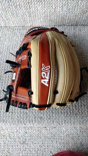 Wilson A2K Glove 1787 Model 11.75" RHT