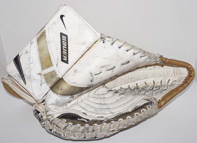 BAUER SUPREME ONE55 GOAL GLOVE - FOR ICE HOCKEY GOALIE ADULT SR REGULAR WHT/GOLD