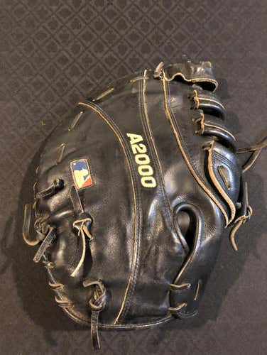 Wilson A2000 First Base Glove