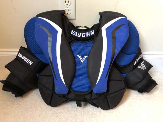 Vaughn chest protector - Great condition