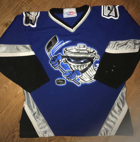 Danbury Trashers FHL Jersey