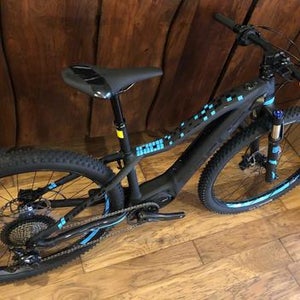 New With warranty- Focus Bold2 27.5 XS - Ebike