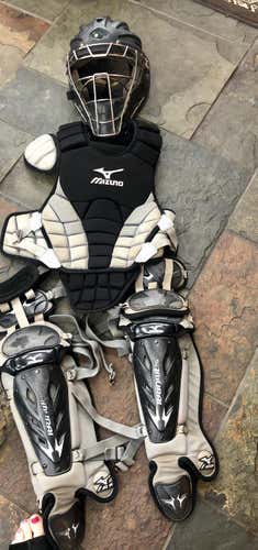 Mizuno Samurai Youth Catchers Set