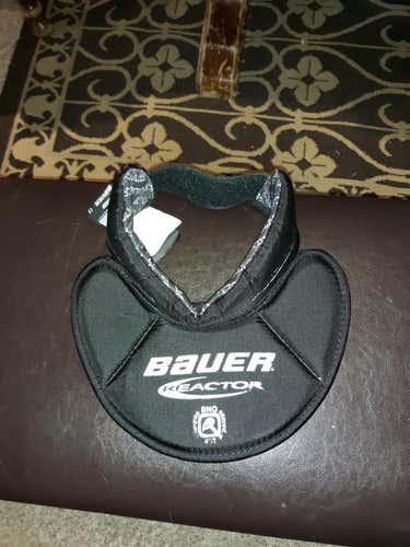 Bauer Neck Guard Senior