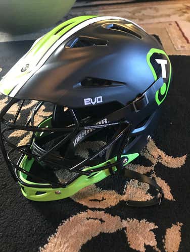 BRAND NEW True Utah Evo LOOKING TO TRADE