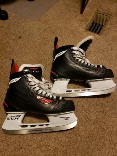 CCM RBZ 60 Skates Senior Size 9