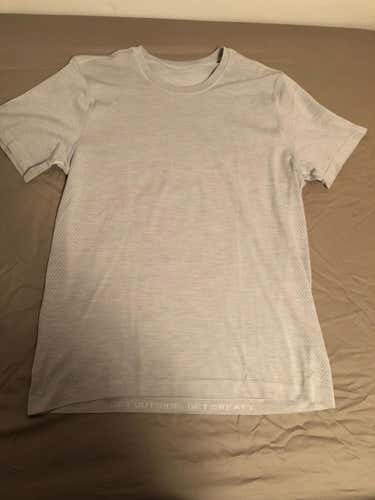 Lululemon Shirt (men’s L)