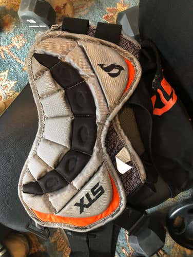 STX youth Rib Pads