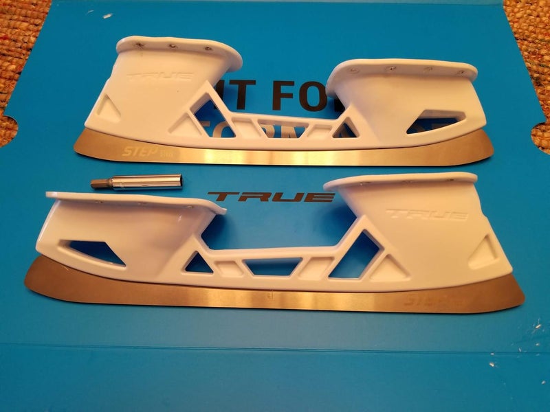 New True Goalie Skates Blade and Holder Size 10