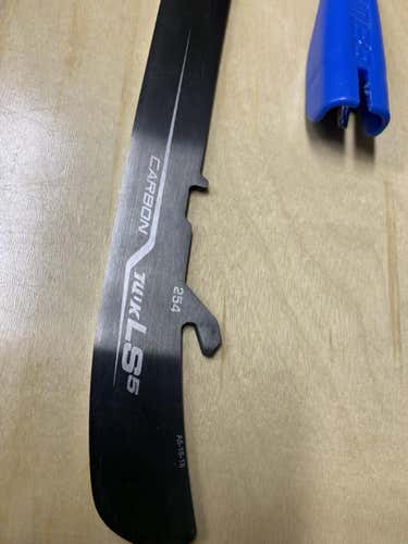 Bauer LS5 Steel Skates Size 6