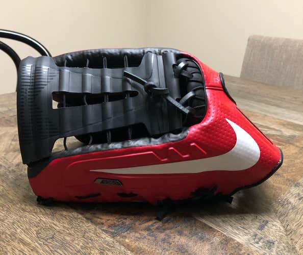 Vapor 360 Pro LHT Outfield Glove