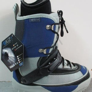New K2 SECTOR CLICKER SNOWBOARD BOOTS KIDS SIZE 3-4 BLACK/BLUE