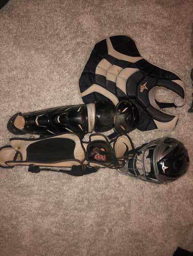 all star system 7 catchers gear (will ship with bag)