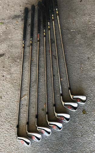 Taylor Made R11s Irons