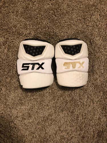 STX Cell III Defense Elbow Pads