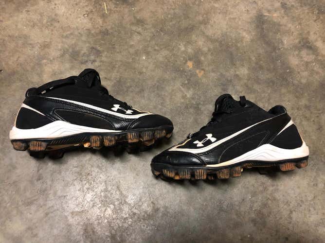 Kids’ Under Armour Baseball Cleats - Size 13