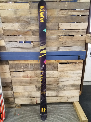 New Armada ARV 86 184cm SKIS
