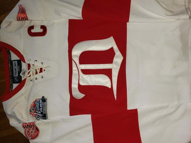 Detroit Red Wings Lidstrom Reebok jersey