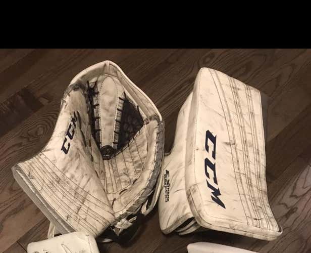 CCM Extreme Flex Pro Goalie Glove & Blocker Regular Senior Pro Stock