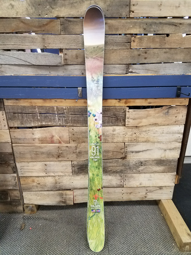 New Icelantic Mainden 91 155cm SKIS