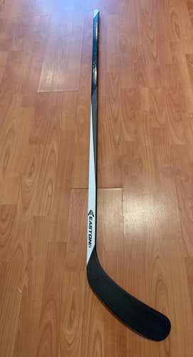 New Easton S16 Stock With The Old Sakic curve.