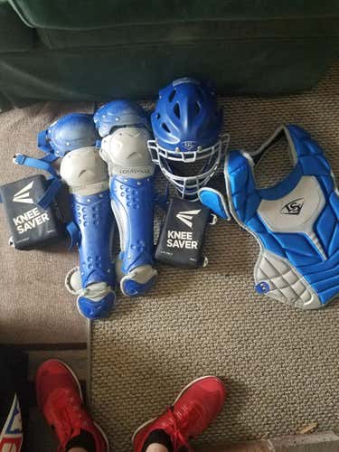 Louisville Slugger Catcher's Protective Gear Youth