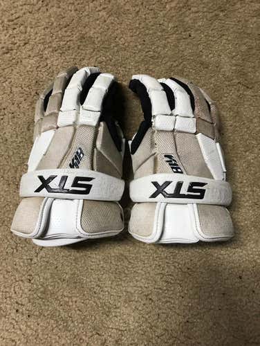 STX K18 YTH gloves Sz 10”