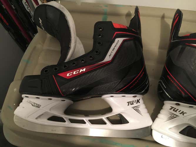 Ccm Jetspeeds Pro Stock Size 9D
