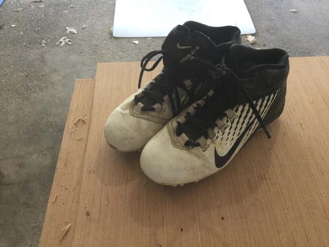 Nike Speedlax Cleats