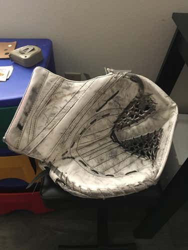 CCM eflex 2 860 Glove