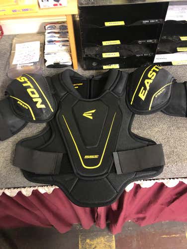 Easton 55s SR Medium Shoulder Pads