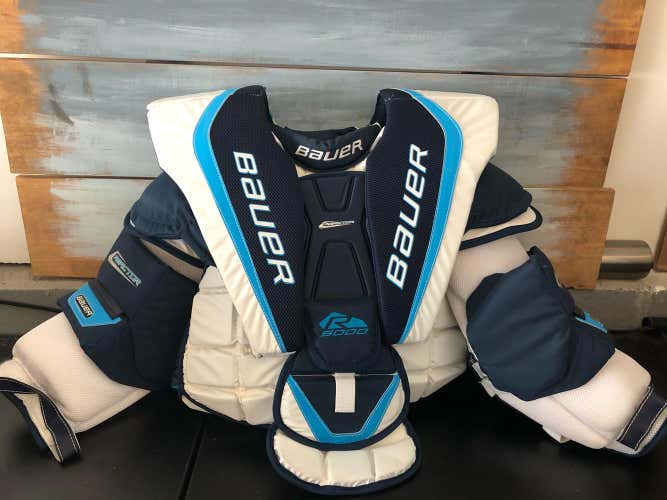 Bauer 9000 Pro Chest Protector - SMALL