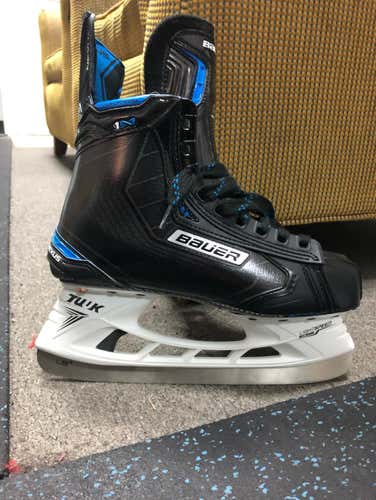 Bauer Nexus 1N Size 9.5 D Senior Skates