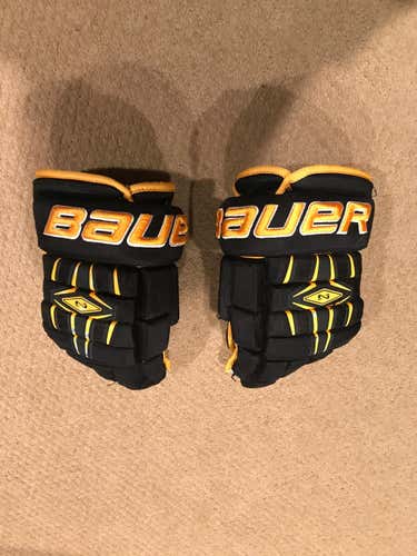 Bauer Nexus 800 Gloves