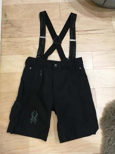 Spyder training shorts - Size youth 12