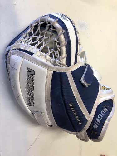 Vaughn Velocity V6 Goalie Glove & Blocker Regular Junior