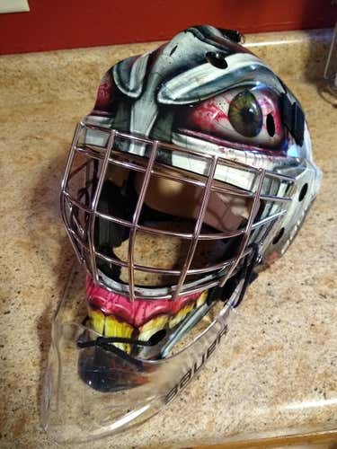 Bauer NME 3 Goalie Mask Junior with Bauer Dangler