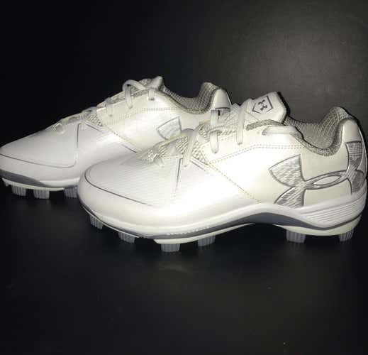BRAND NEW UA MOLDED CLEATS SIZE 10.5