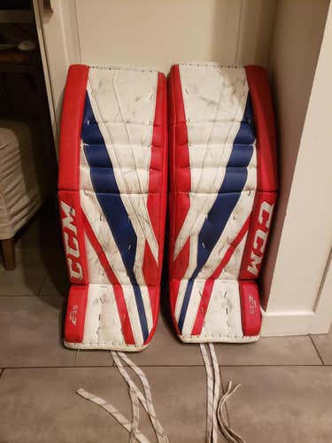 CCM Extreme Flex E3.9 Goalie Leg Pads Senior
