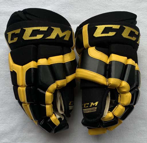 NEW CCM Gloves HG 40 13’ Black/Yellow