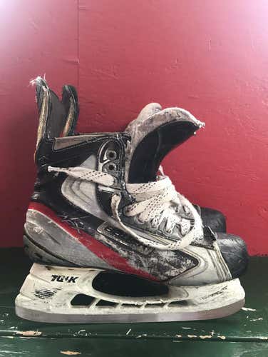 Bauer APX Skate Size 9.5