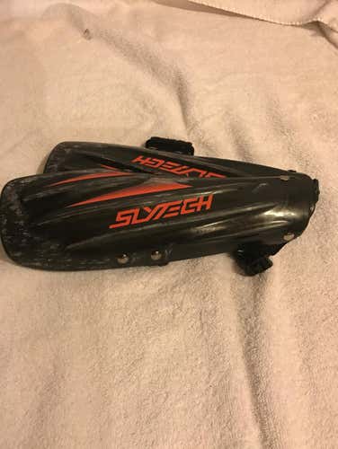 Slytech Carbon Forearm Guards STD