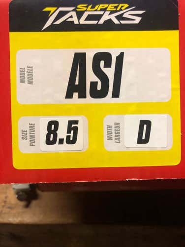 Super Tacks AS1 Size 8.5 (NEW)