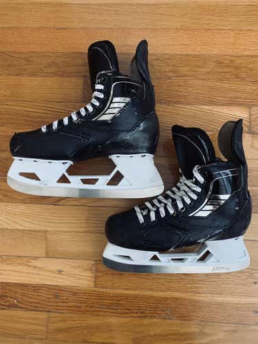 TRUE PRO CUSTOM SKATES w/ BRAND NEW STEP HOLDERS/STEEL VH
