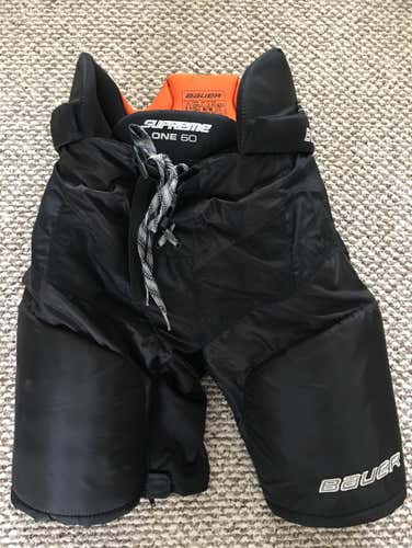 Bauer Supreme One60 Hockey Pants, Senior Medium Pre-Owned