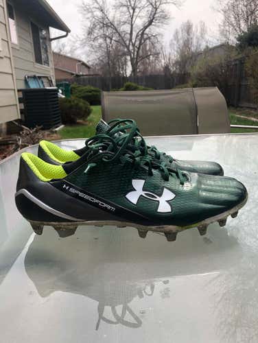 UA Speedform Cleats