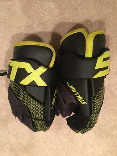 Lacrosse STX Youth Gloves