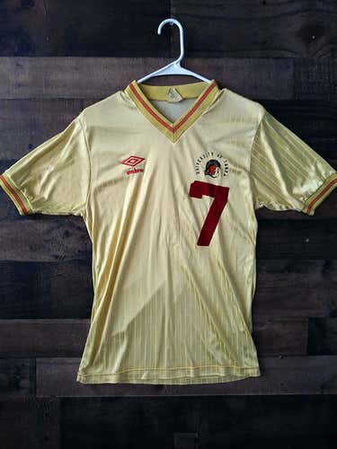 Vintage 1980s Umbro NCAA UNIVERSITY TAMPA SPARTANS Gold #7 Game Worn Soccer Jersey